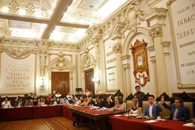 Cabildo aprueba 5 mil 290 mdp para Puebla en 2020 y critica subejercicio