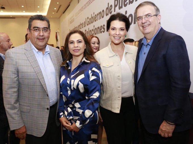 VIDEO Ebrard reconoce la labor del gobernador Sergio Salomón Céspedes