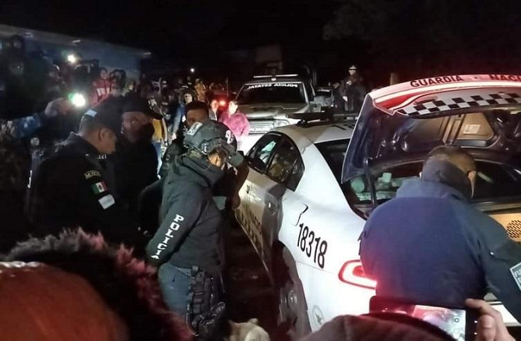 Sorprenden a policías de Puebla y Veracruz al vaciar tráiler en Esperanza
