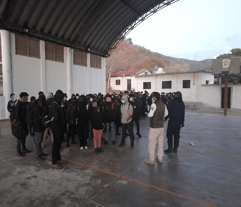 INM asegura a 119 personas migrantes de origen guatemalteco en Oaxaca