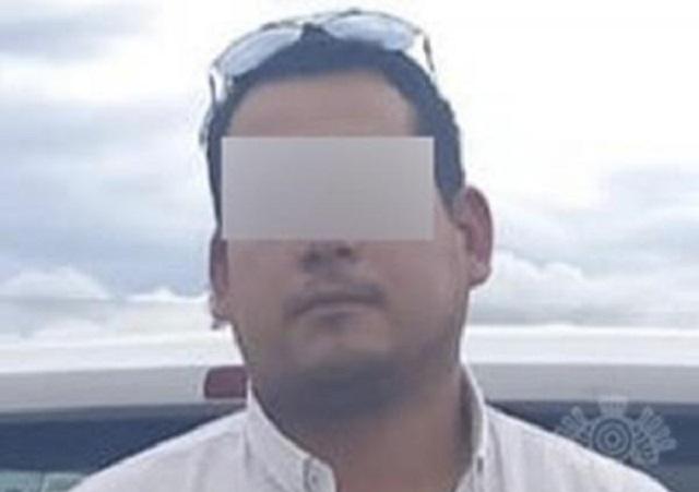Cae presunto pollero en Palmar de Bravo con 9 migrantes extranjeros