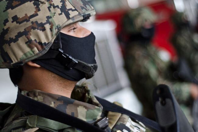 Asegura la Marina 3 lanchas con droga y combustible en Chiapas