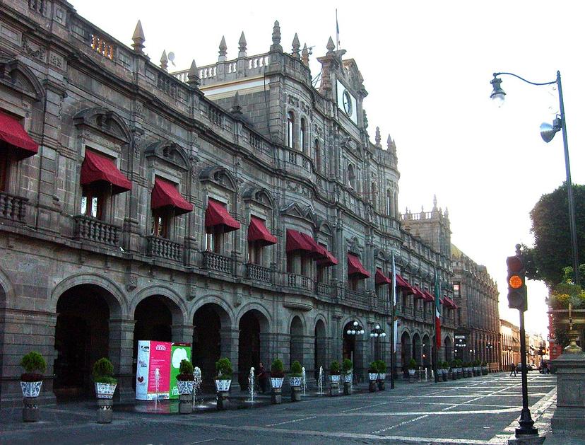 Regidores acusan falta de planeación en gasto del Ayuntamiento de Puebla  