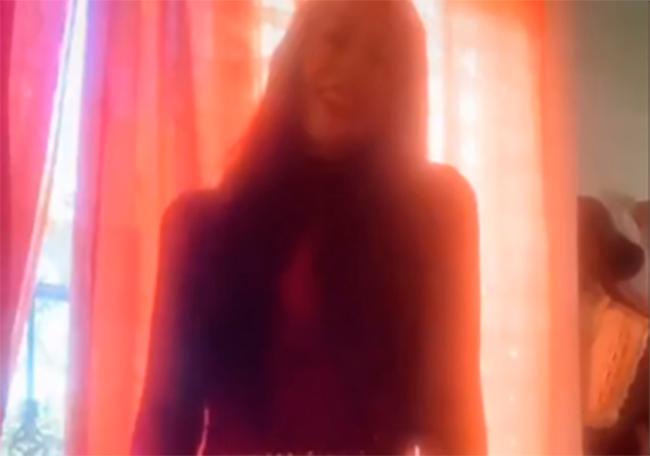 VIDEO Diputada de Morena se estrena en Tik Tok bailando como Selena