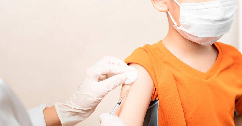 En vacaciones de verano vacunarán contra covid a menores: MBH