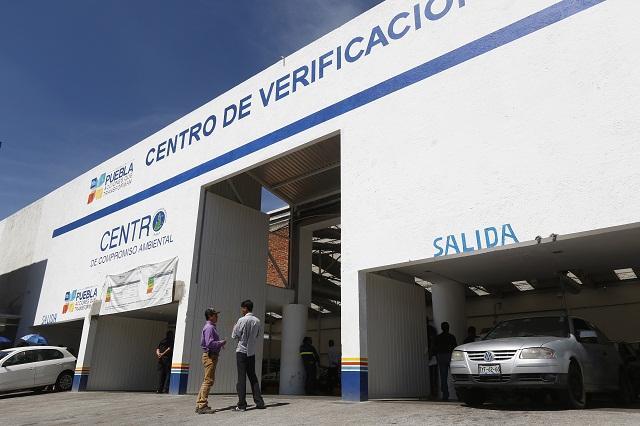 Concesionarios de 16 verificentros tendrán 6 meses para instalarse en Puebla: Barbosa