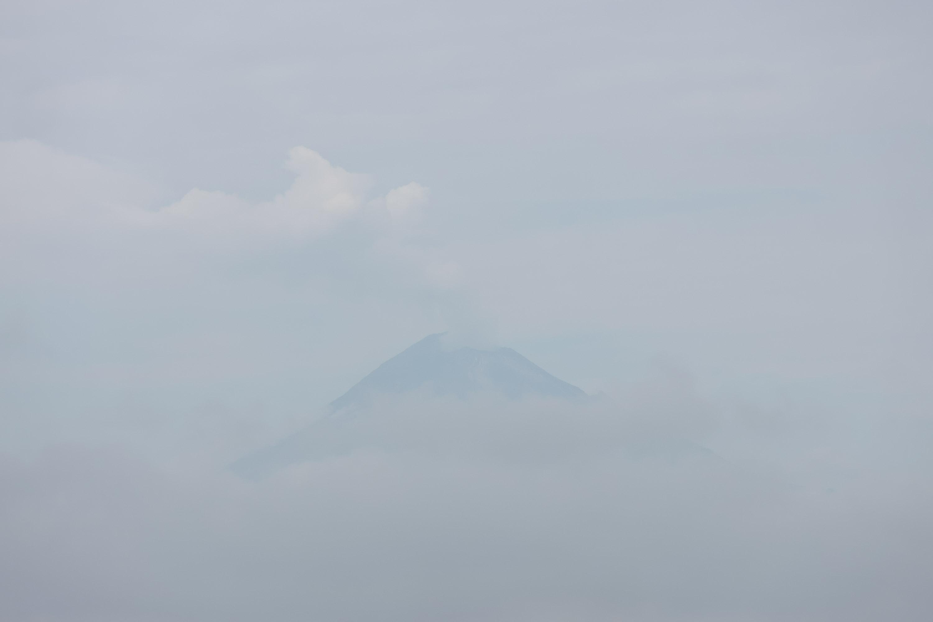 Nubosidad presente hacia la zona del Volcán Popocatépetl.