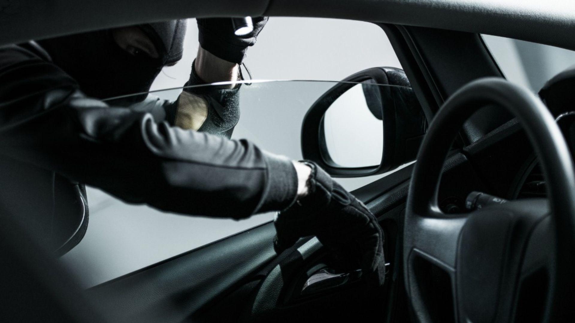 Roban camioneta de farmacéutica en Tecamachalco