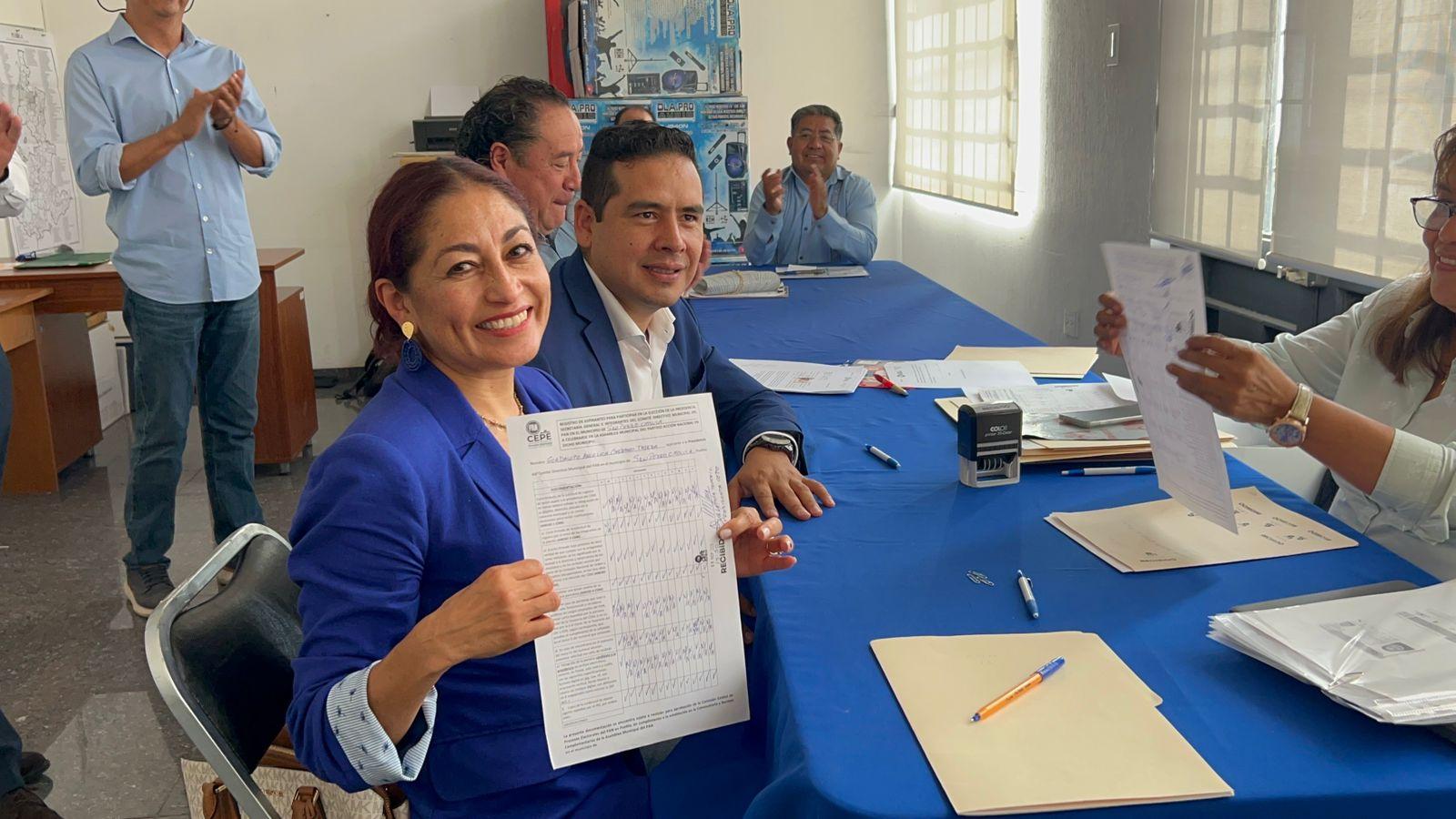 La fórmula de Angélica Carranco Tejeda y Javier Téllez Jiménez, buscan dirigir el PAN en San Pedro Cholula.