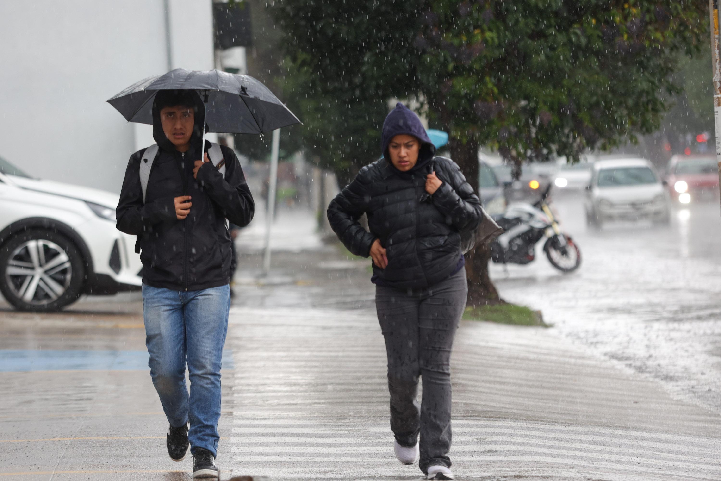 Reporte Comité de Fenómenos Hidrometeorológicos "Tláloc" en la ciudad de Puebla.
