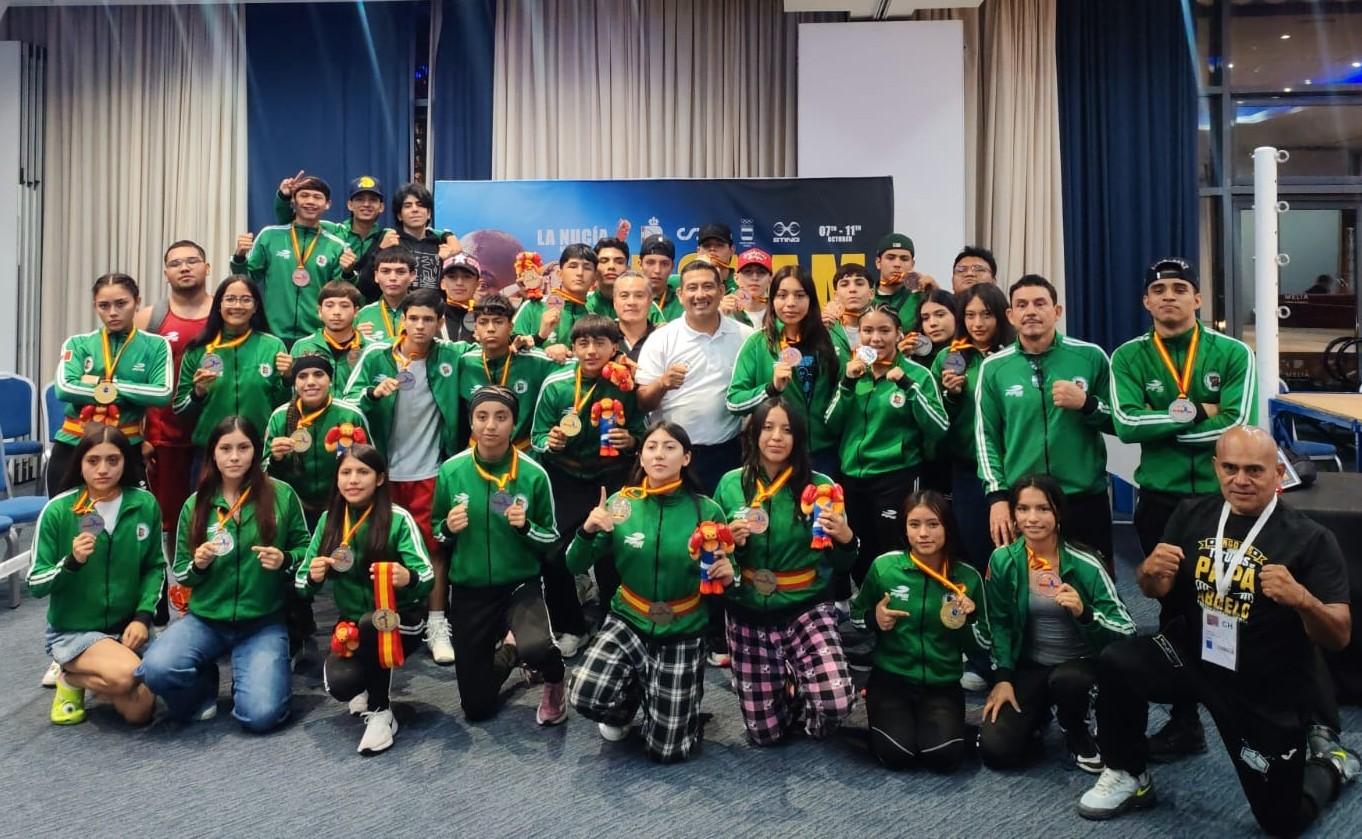 Boxeadores mexicanos dominan torneo en España.