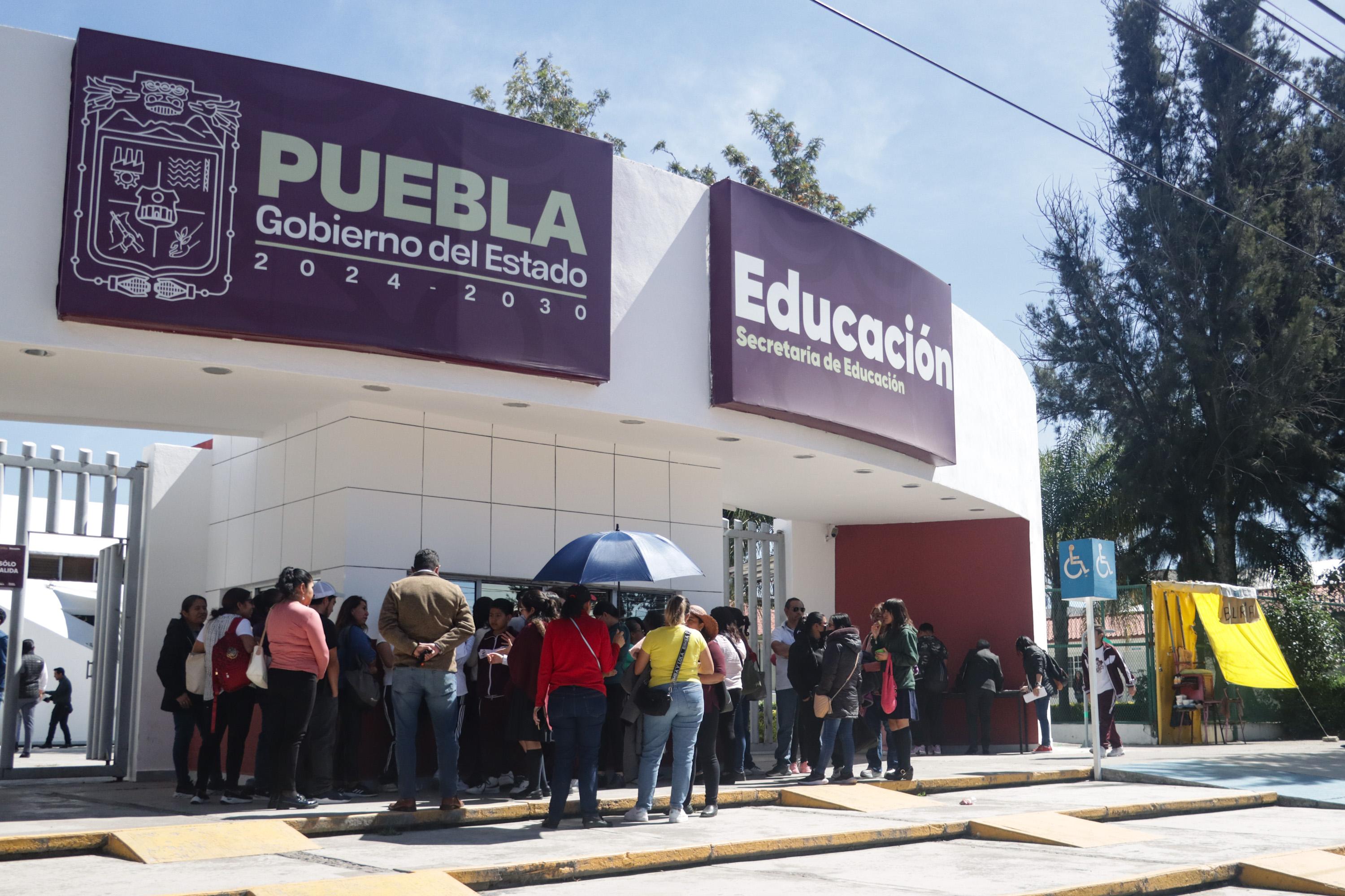 Corrupción en la SEP Puebla cuando estaba Jorge Estefan Chidiac al frente de la misma en la administración pasada.