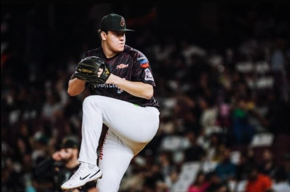 Axel Sauceda cumplió una gran semana con los Tomateros de Culiacán.