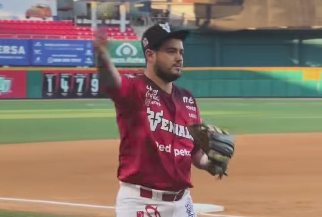 Miguel Guzmán se fue de 2-2 con par de producidas y un doblete en el triunfo de Mazatlán 5-4 ante Tucson.