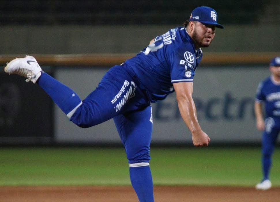 Leones del Escogido derrotaron 10-5 a los Toros del Este.