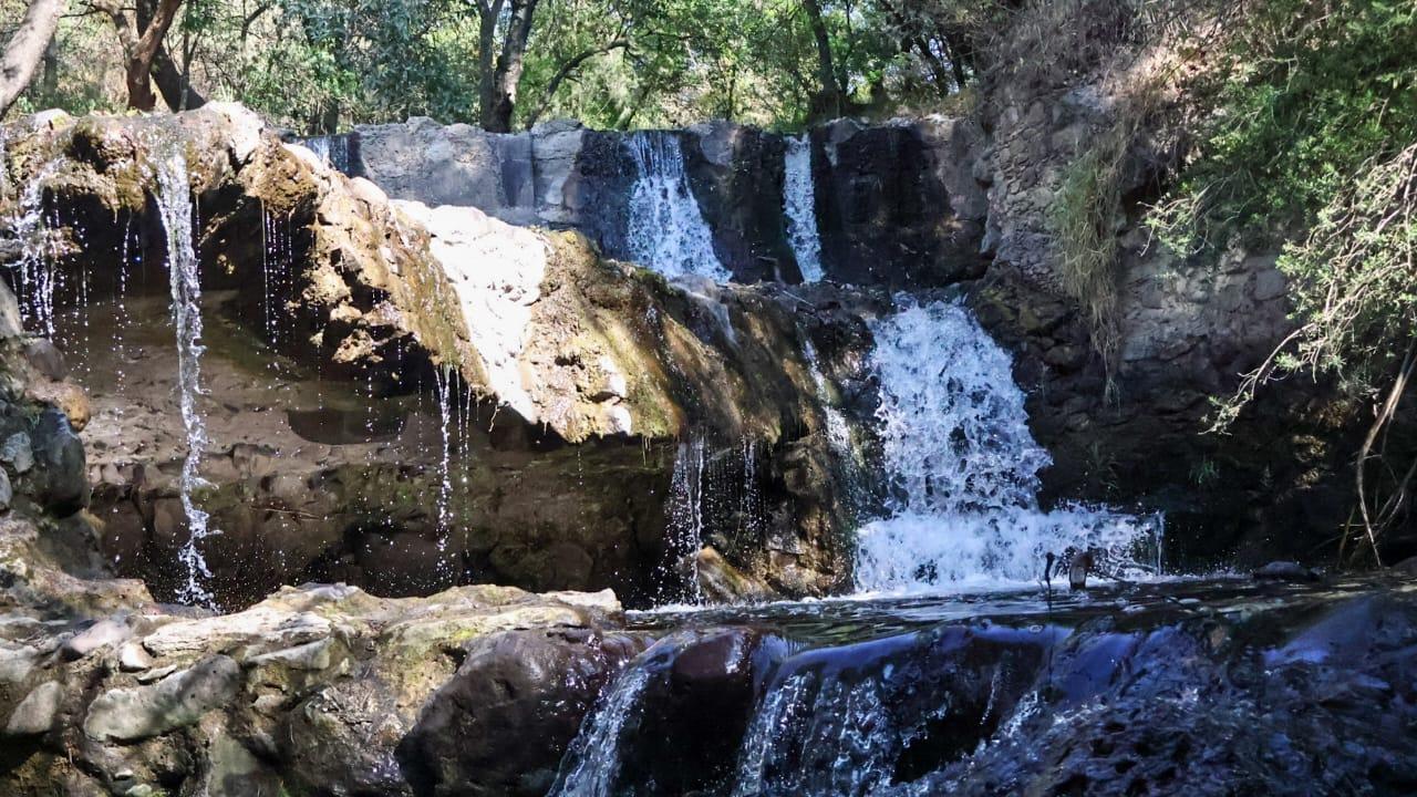 Cascadas de Los Reyes Quiahuixtlán, el "Lugar de la Lluvia" que fluye en Tlaxcala.