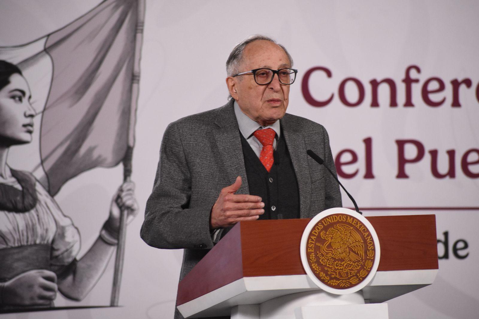 México fortalece su sistema de salud con modernización de medicamentos.