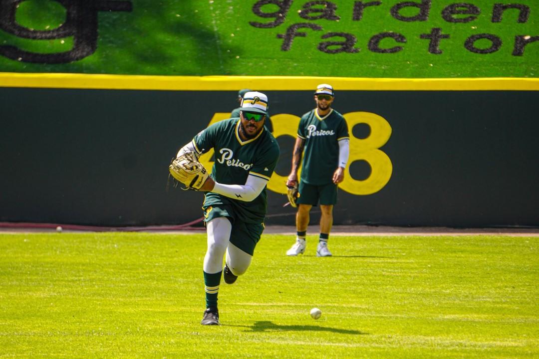 Último entrenamiento de los Pericos previo al primer choque de pretemporada.