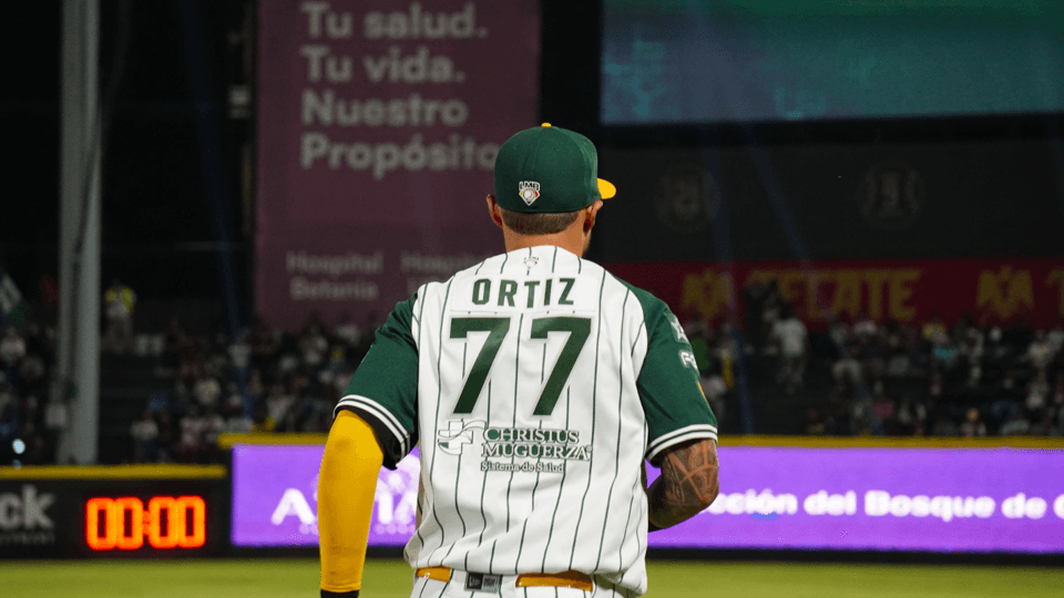 Danny Ortiz cambia de rumbo y deja a los Pericos de Puebla.