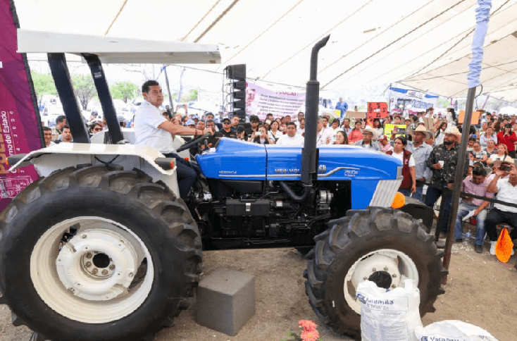 armenta-tractor