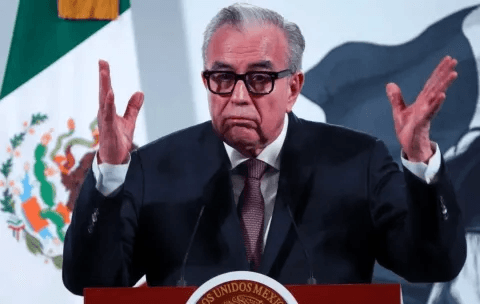 UIF confirma congelamiento de cuentas bancarias a Rubén Rocha Moya.