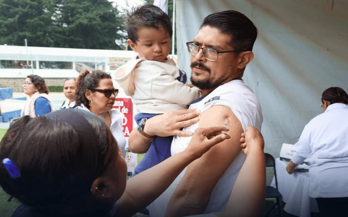 Refuerza México protección de la población con más de 6.6 millones de vacunas aplicadas.