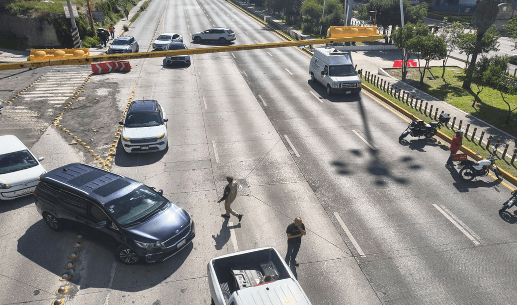 De nueva cuenta la FGE realiza diligencias en la Vía Atlixcáyotl.