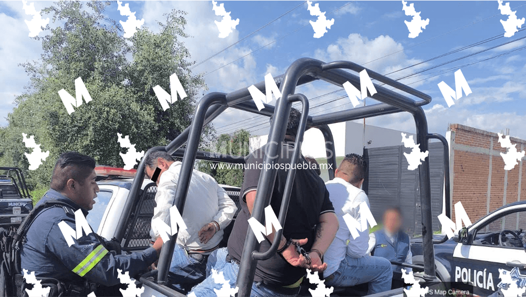 En Huejotzingo aseguran a cuatro sujetos tras robo de una motocicleta infantil.