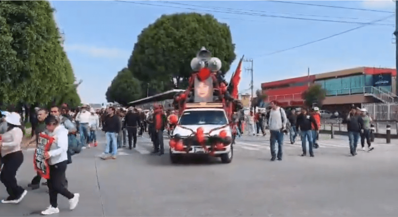 Organización 28 de Octubre se manifiesta en el Centro de Puebla.