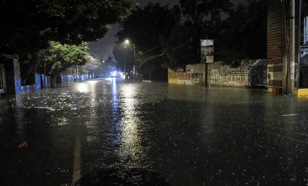No guardes la sombrilla, será un fin de semana de intensas lluvias en el país.