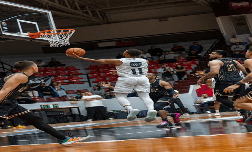 Lobos Puebla cerró con triunfo pretemporada en la LNBP.