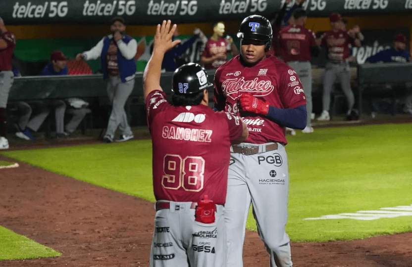 Olmecas pega primero y Pericos suma cuatro derrotas en fila.