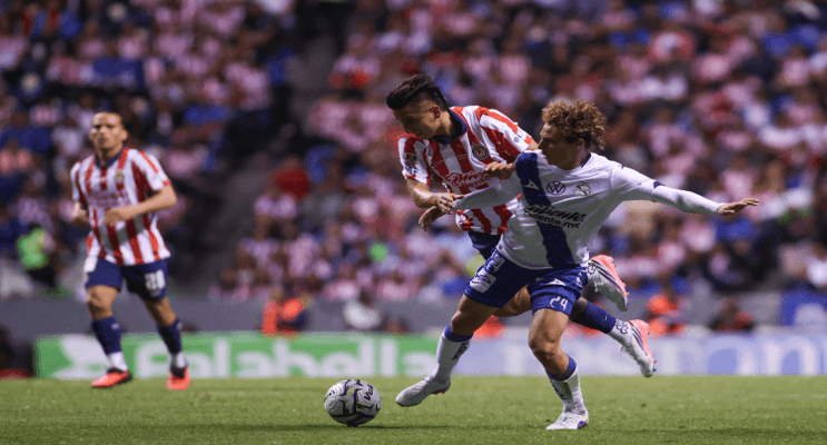 Puebla y Guadalajara terminan tablas en el Cuauhtémoc.