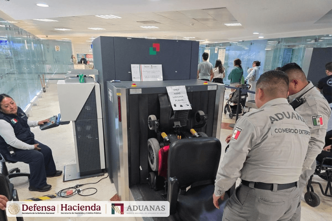 Identifican tráfico de estupefacientes en la aduana del Aeropuerto Internacional de Cancún.