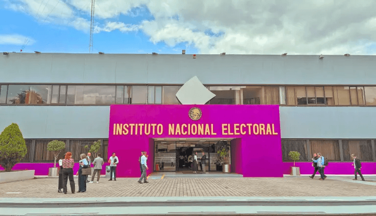 Aprueba INE Estrategia de Capacitación y Asistencia Electoral 2026-2027.
