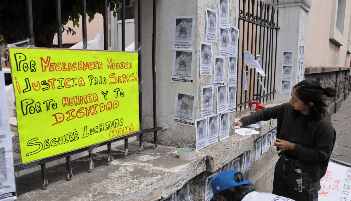 Familia acusa mala praxis en Hospital La Margarita en muerte de joven.