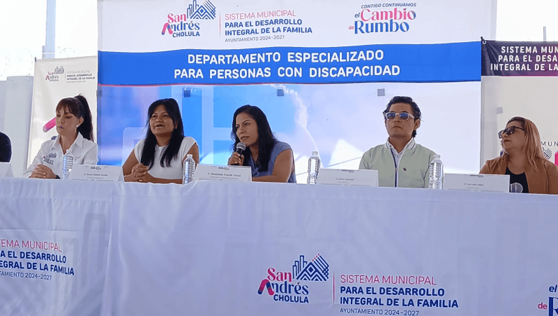 Lupita Cuautle presenta DIFlandia Inclusivo en San Andrés Cholula.