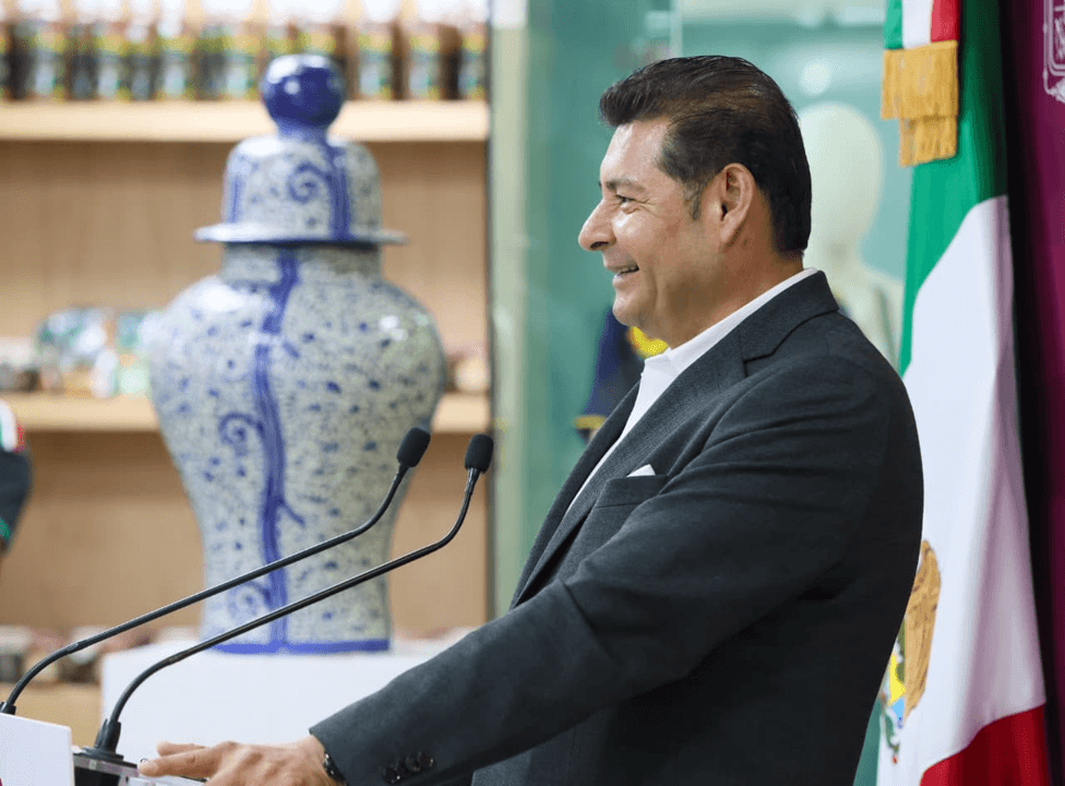 Alejandro Armenta aprueba sanción del CEN de Morena a Salvatori y Palomares.