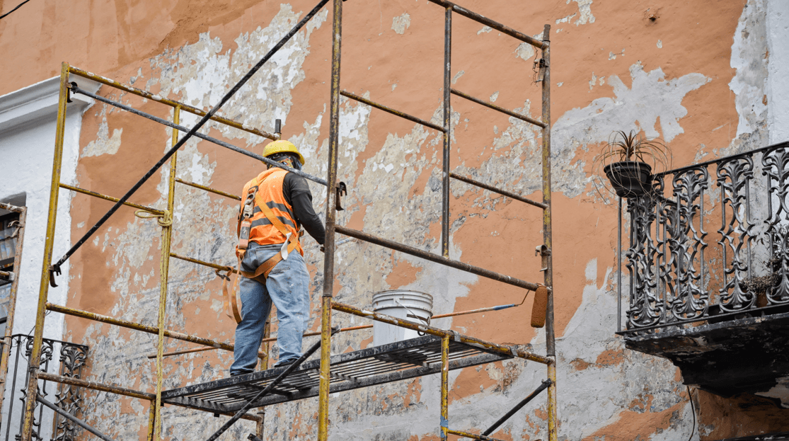 Realizan trabajos de rehabilitación en Casonas del Centro Histórico de Puebla.