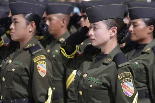 escuelas militares