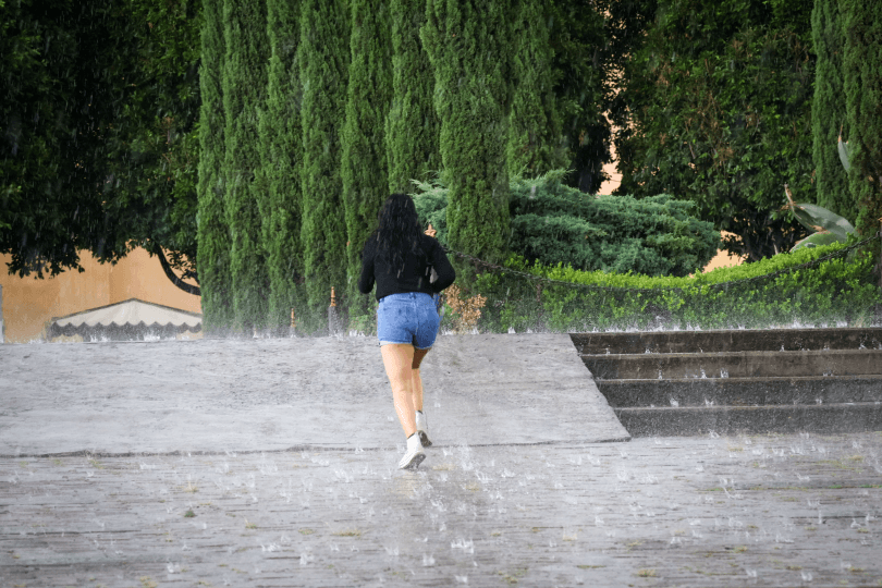 Activan Alerta Amarilla en la CDMX por lluvia, vientos y granizo.
