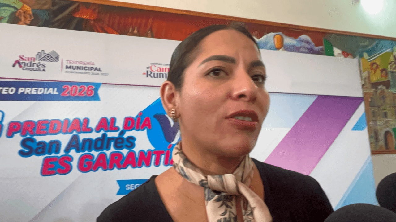 Lupita Cuautle exige unidad a los 40 aspirantes panistas en San Andrés Cholula.