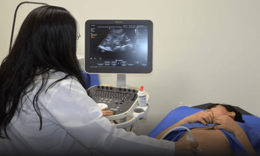 Embarazo y cáncer se tratan de forma segura con atención médica especializada: INPer.