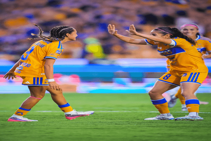 Vaya arranque del Puebla Femenil, se lleva ocho goles de las Amazonas.