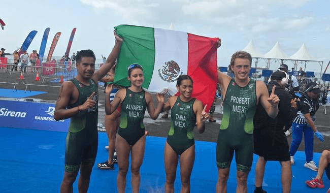 México conquista el oro en el relevo mixto de triatlón en Santo Domingo.