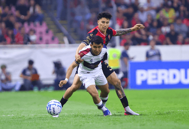 Atlas y Atlante empatan en un emocionante duelo en el Jalisco.