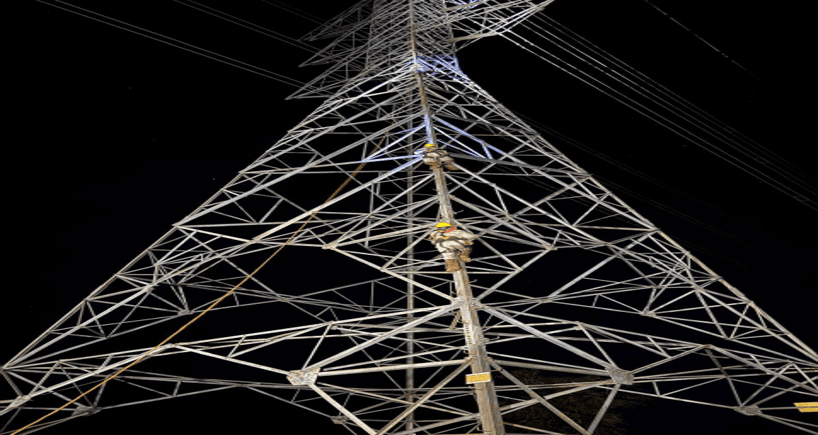 CFE restablece servicio eléctrico en cuatro estados del sur del país.
