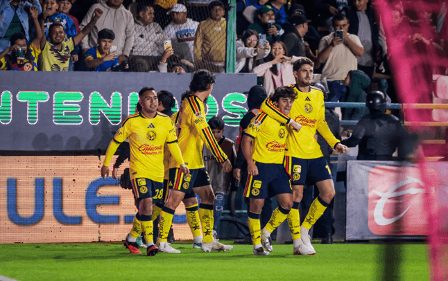 América gana a León y se consolida en el liderato general.