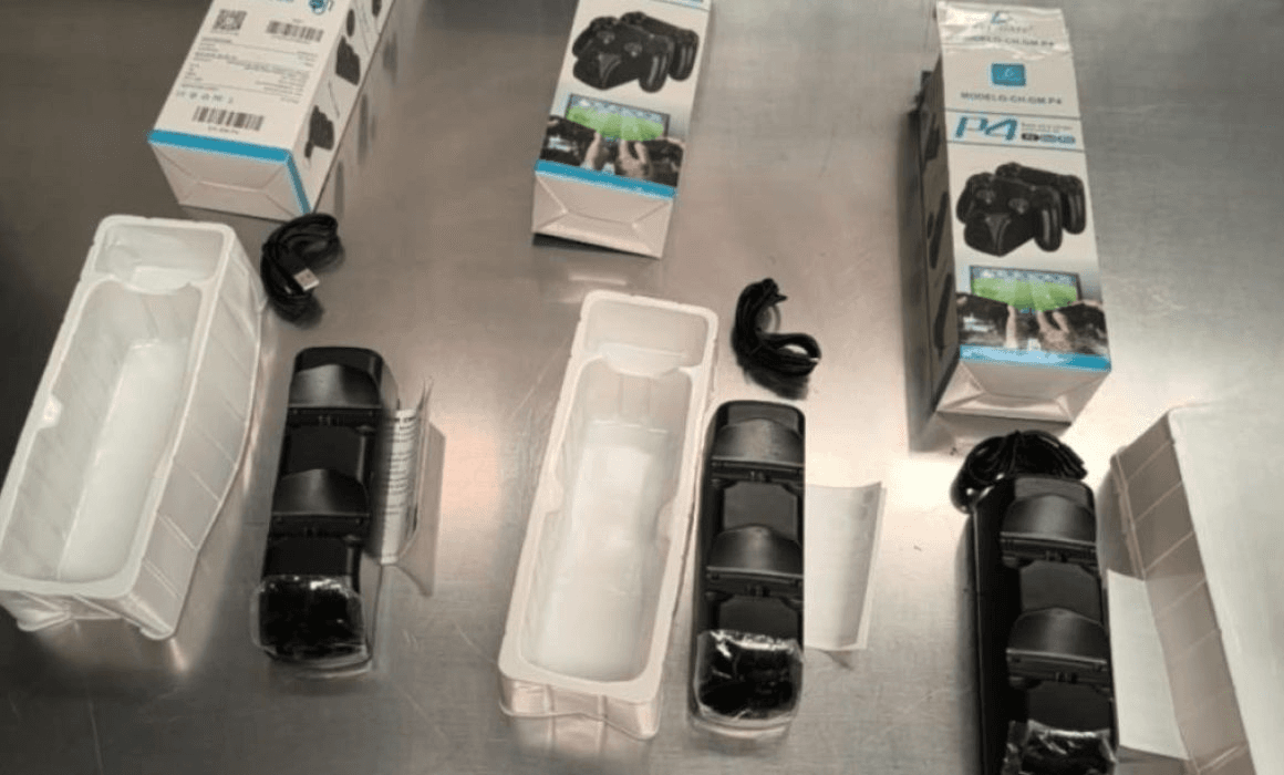 Detectan metanfetamina oculta en accesorios para videojuegos en la aduana del AICM.